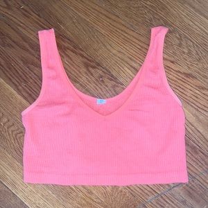 Pink ribbed tank cropped